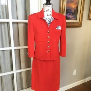 St John 3 piece suit